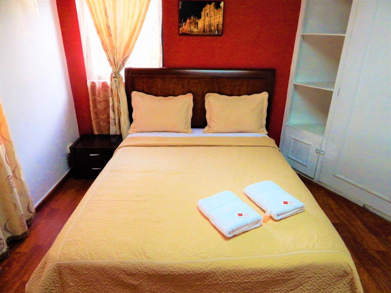 Hostal Imperial Quito Exterior foto