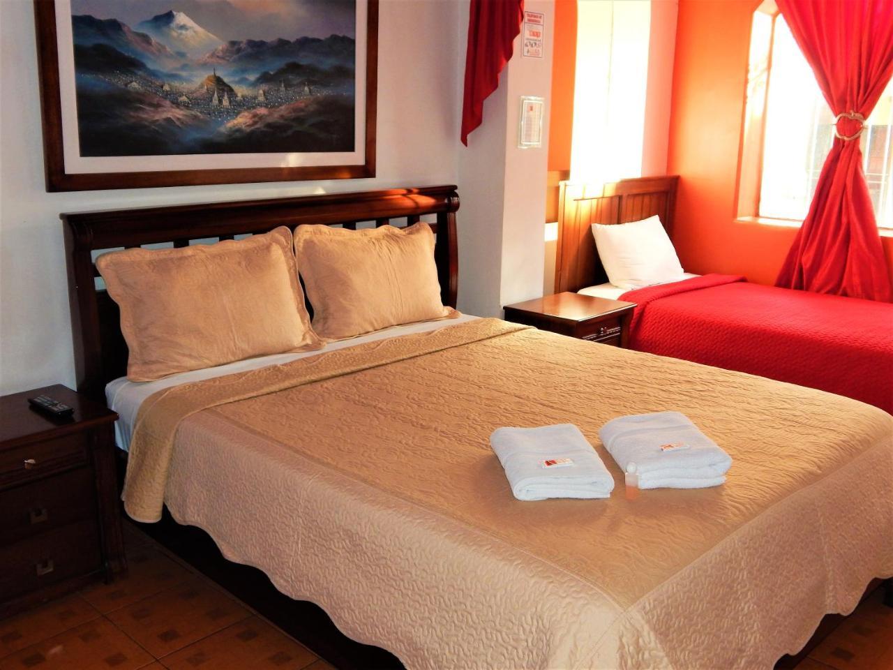 Hostal Imperial Quito Exterior foto